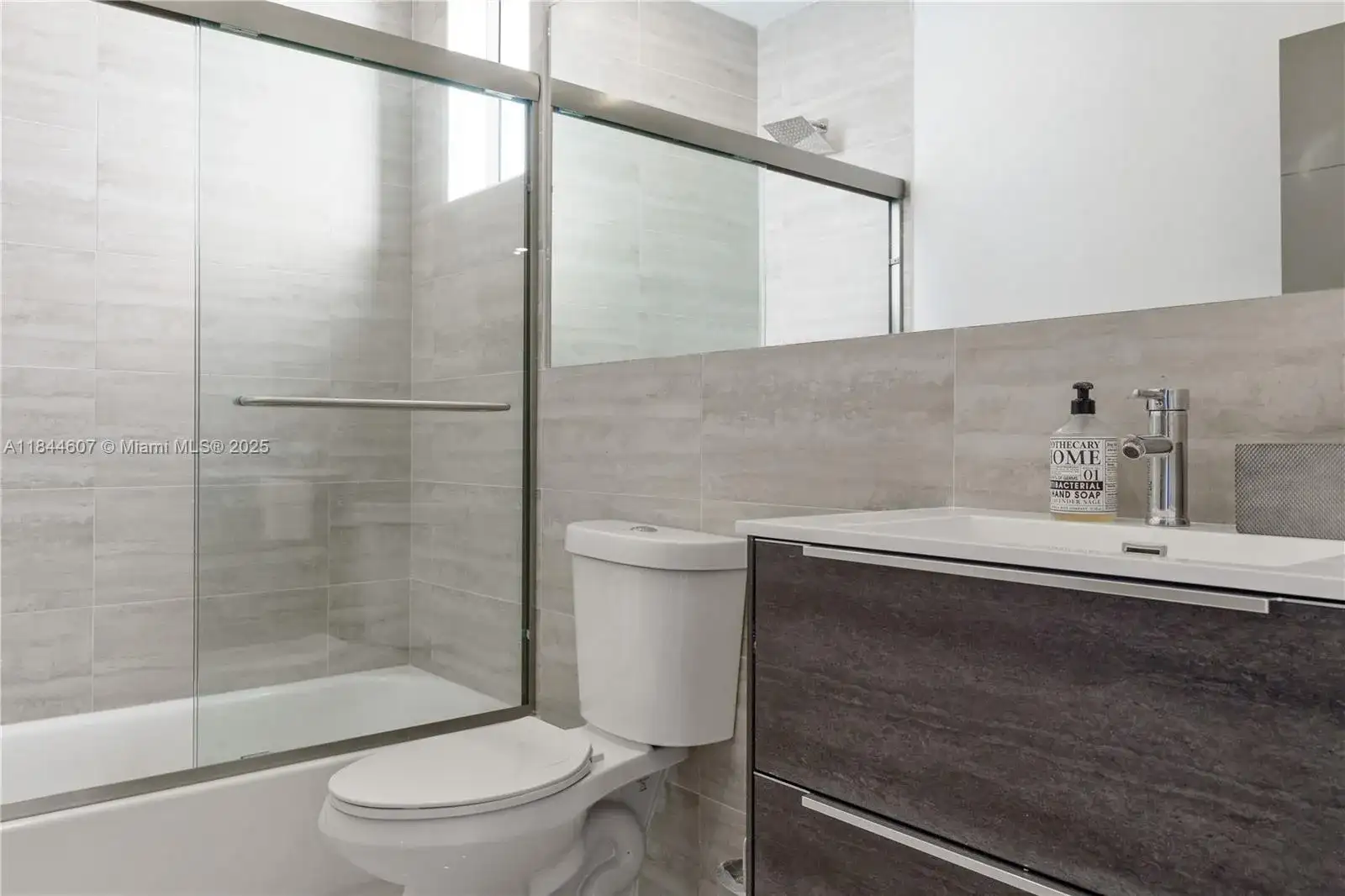 2887 SW 33rd Ave, Miami FL 33133 photo 5