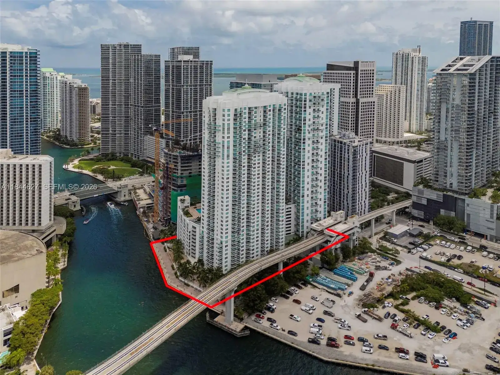 41 SE 5th St # 1503, Miami FL 33131 photo 5