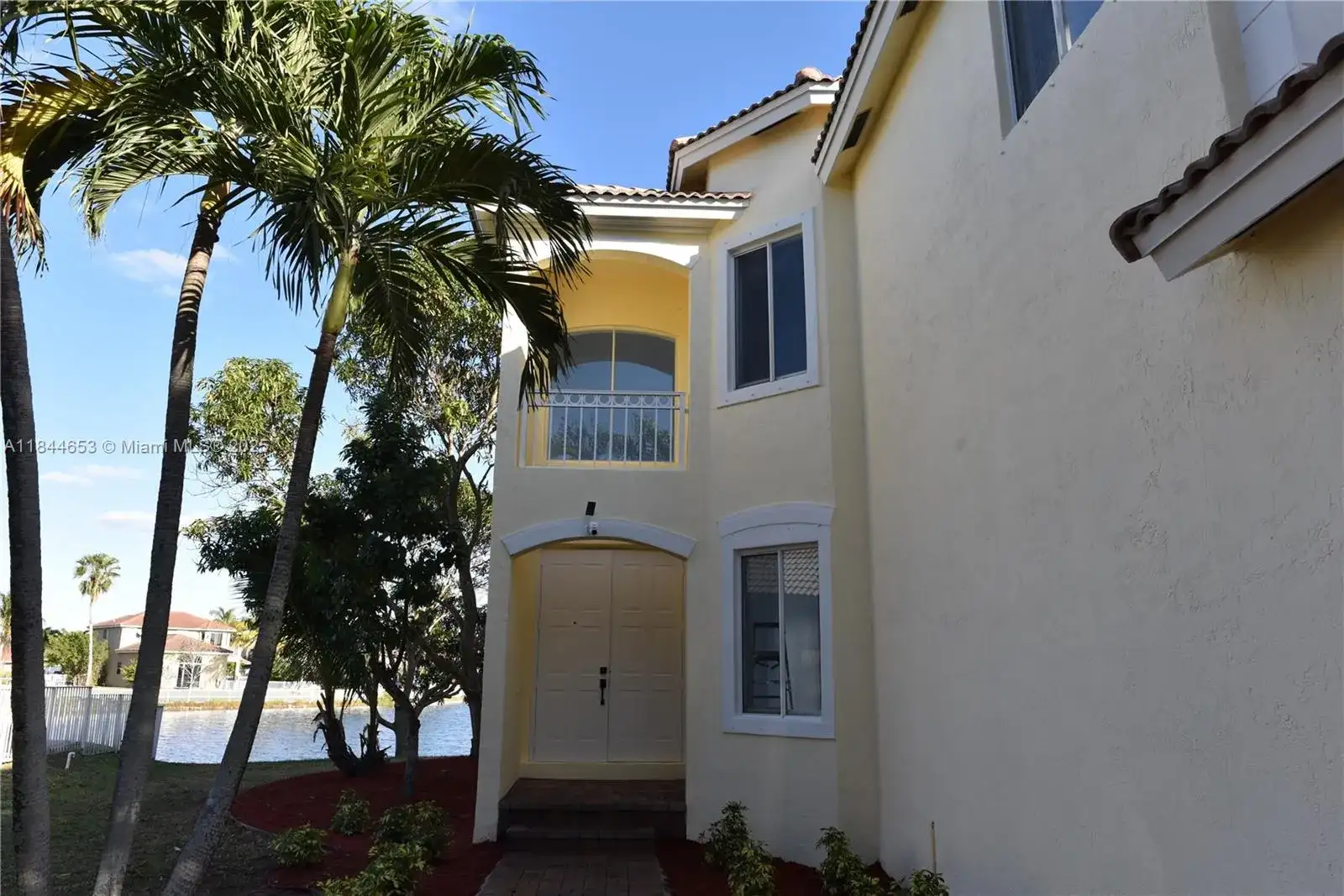 2925 SW 133rd Ave, Miramar FL 33027 photo 3
