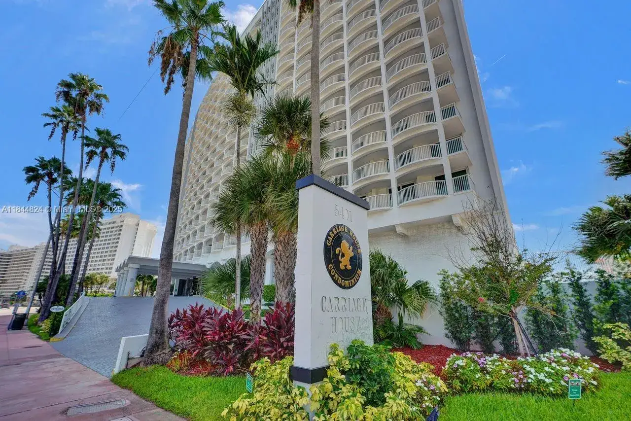 2 bedroom 2 bath Residential for sale at 5401 Collins Ave # 334, Miami Beach FL 33140
