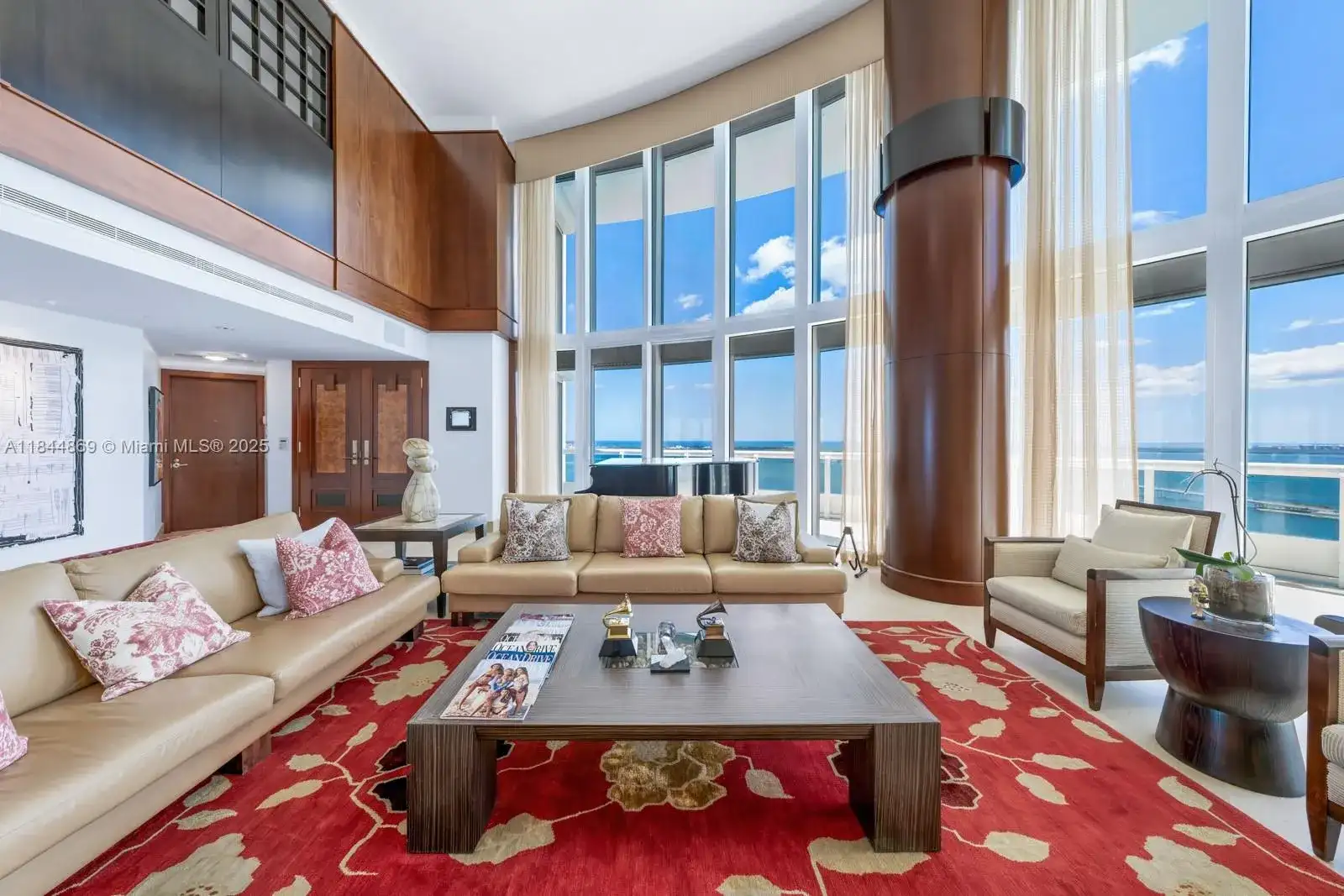 1643 Brickell Ave # 3702, Miami FL 33129 photo 2
