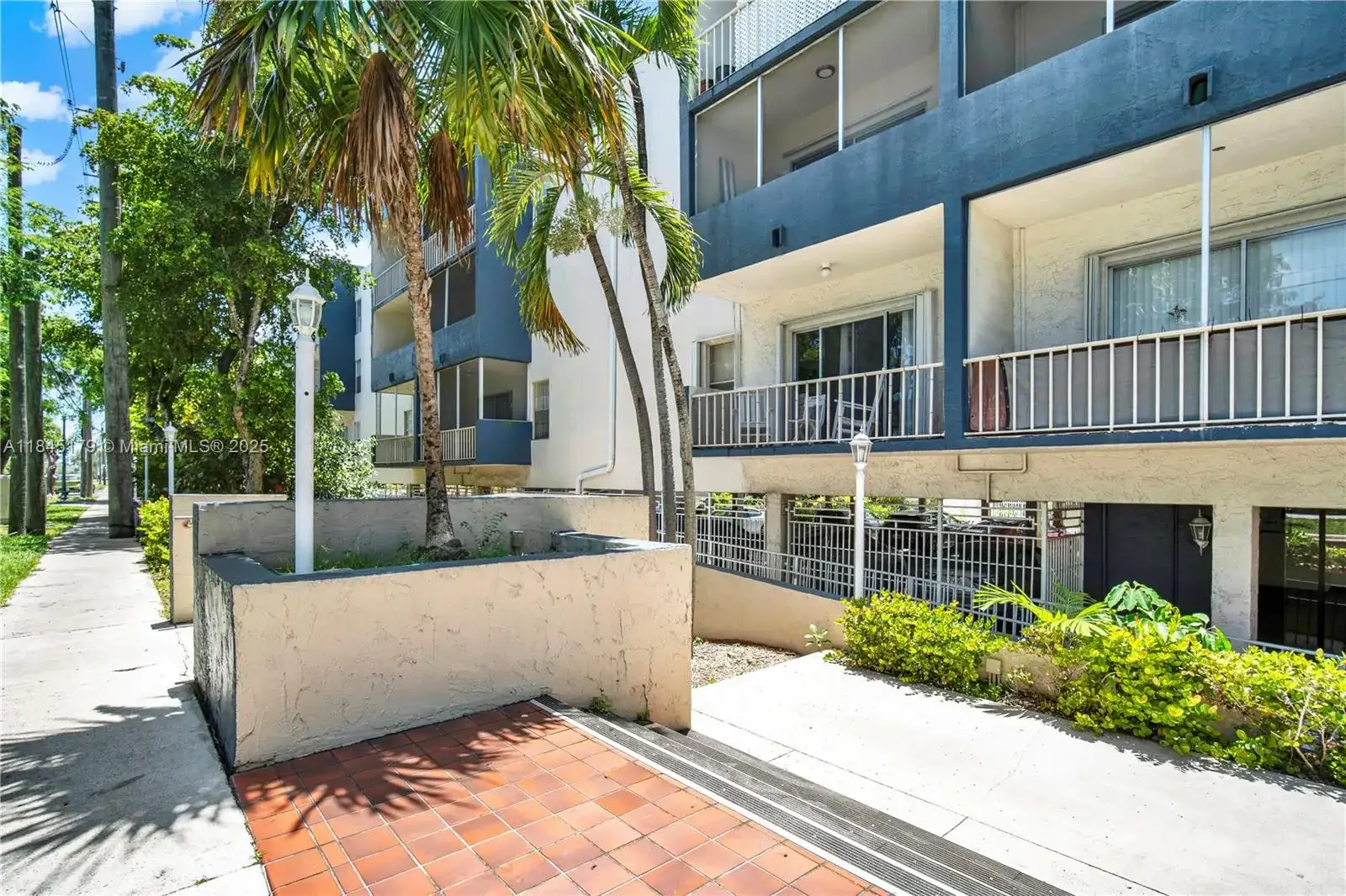 16750 NE 10th Ave # 126, North Miami Beach FL 33162 photo 5