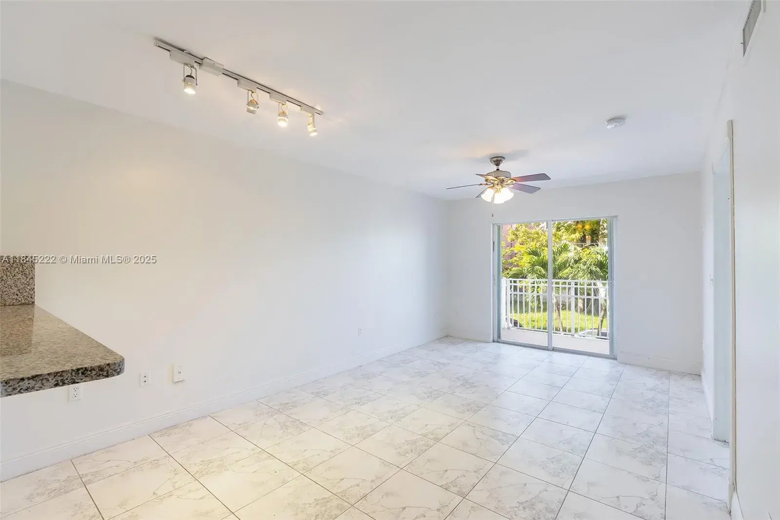 1060 NW 7th St # 101, Miami FL 33136