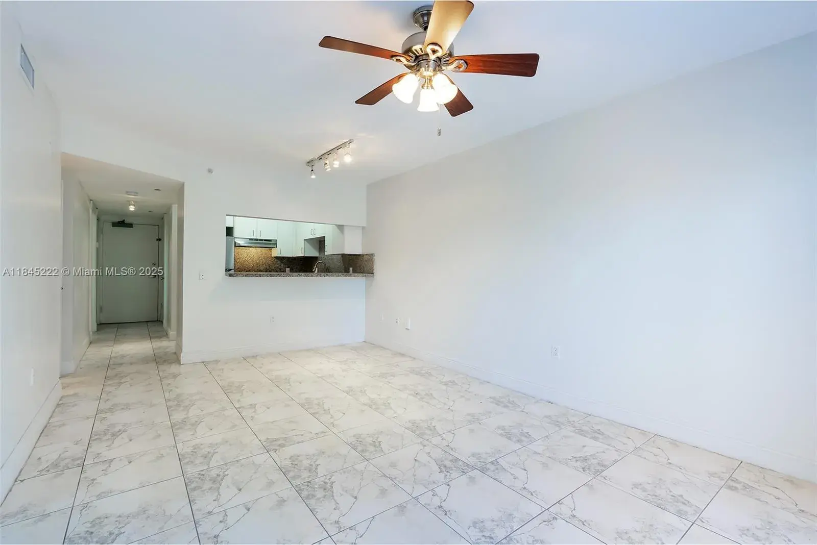 1060 NW 7th St # 101, Miami FL 33136