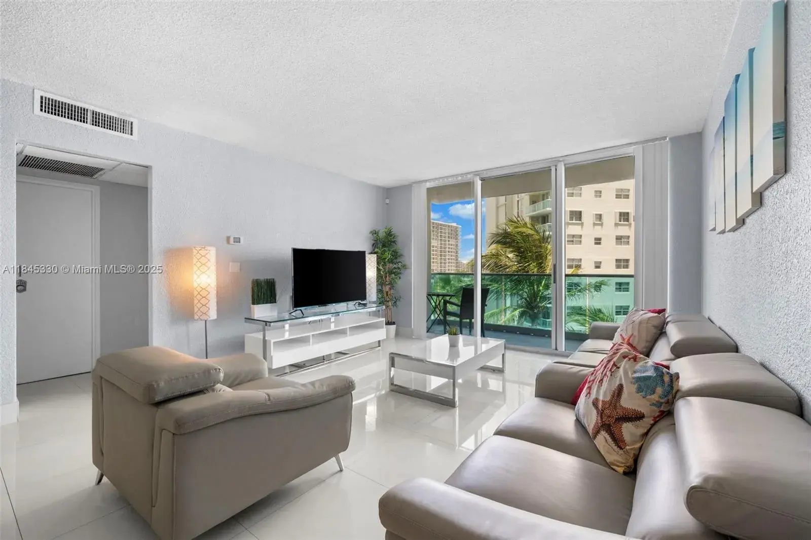 4001 S Ocean Dr, Hollywood FL 33019