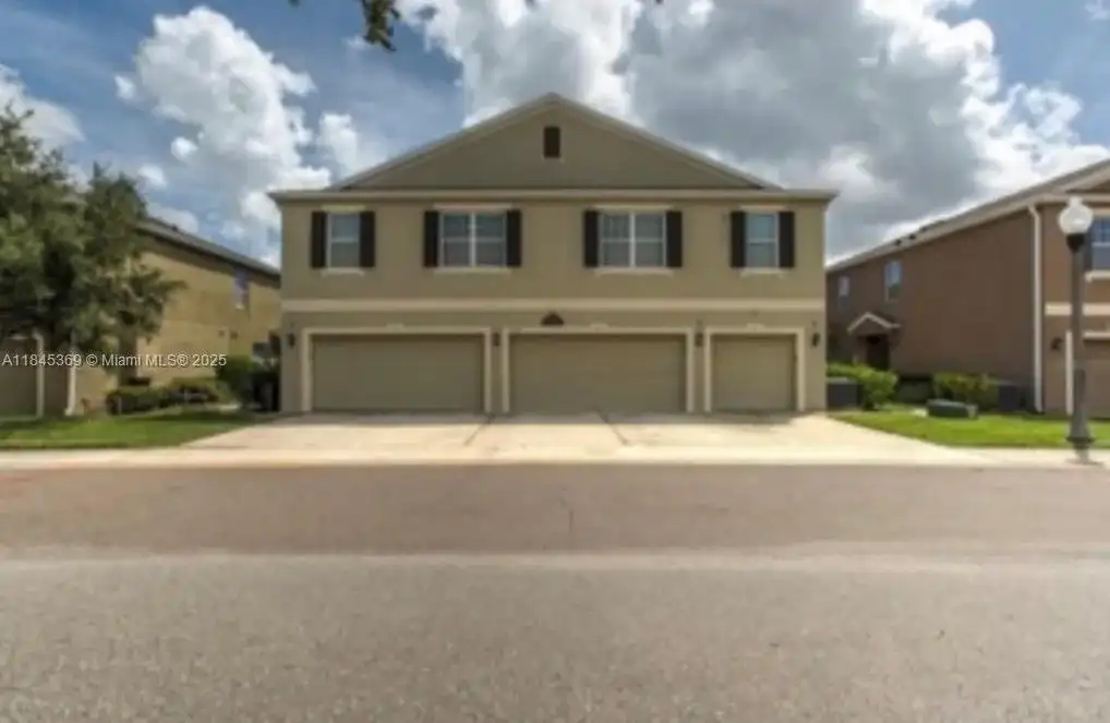 3732 Seneca, Orlando FL 32808