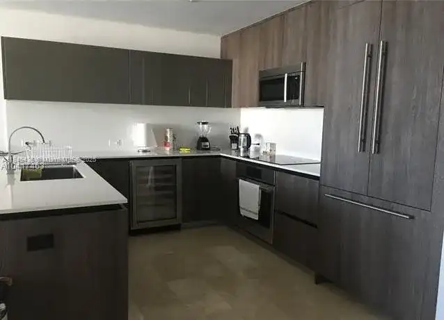 88 SW 7th St # 2603, Miami FL 33130