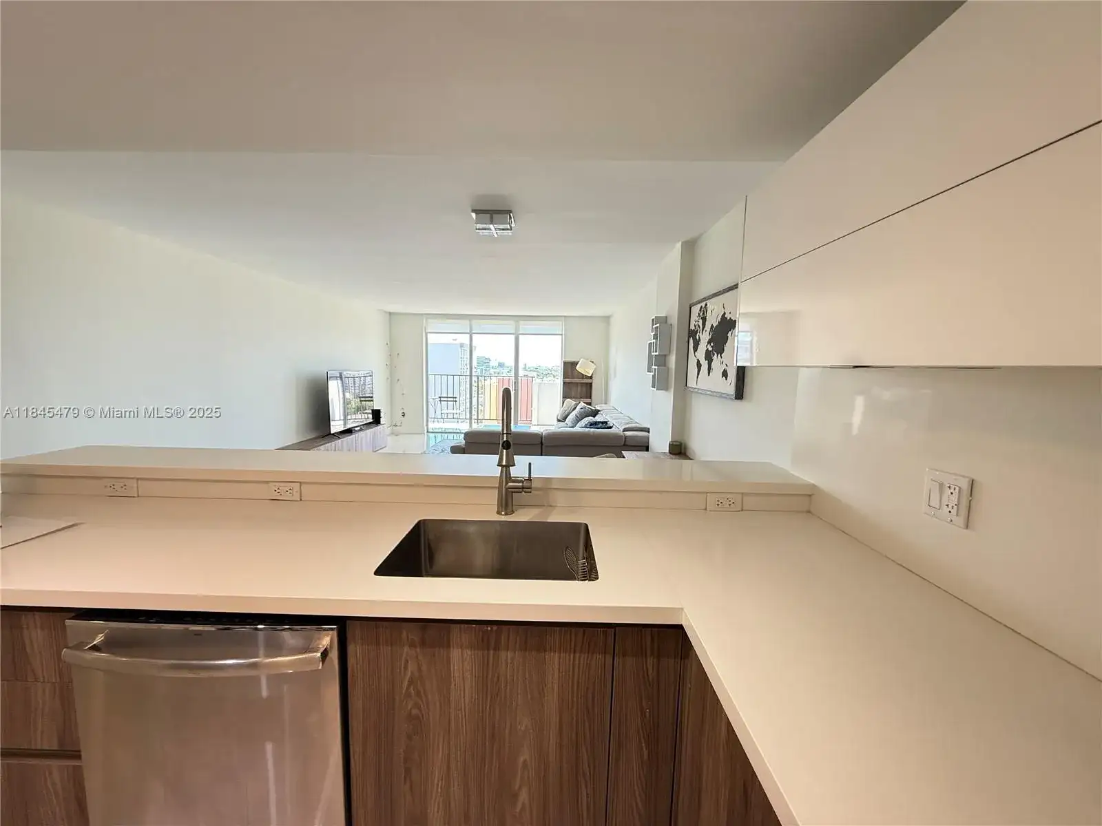 2780 NE 183rd St # 1403, Aventura FL 33160 photo 5