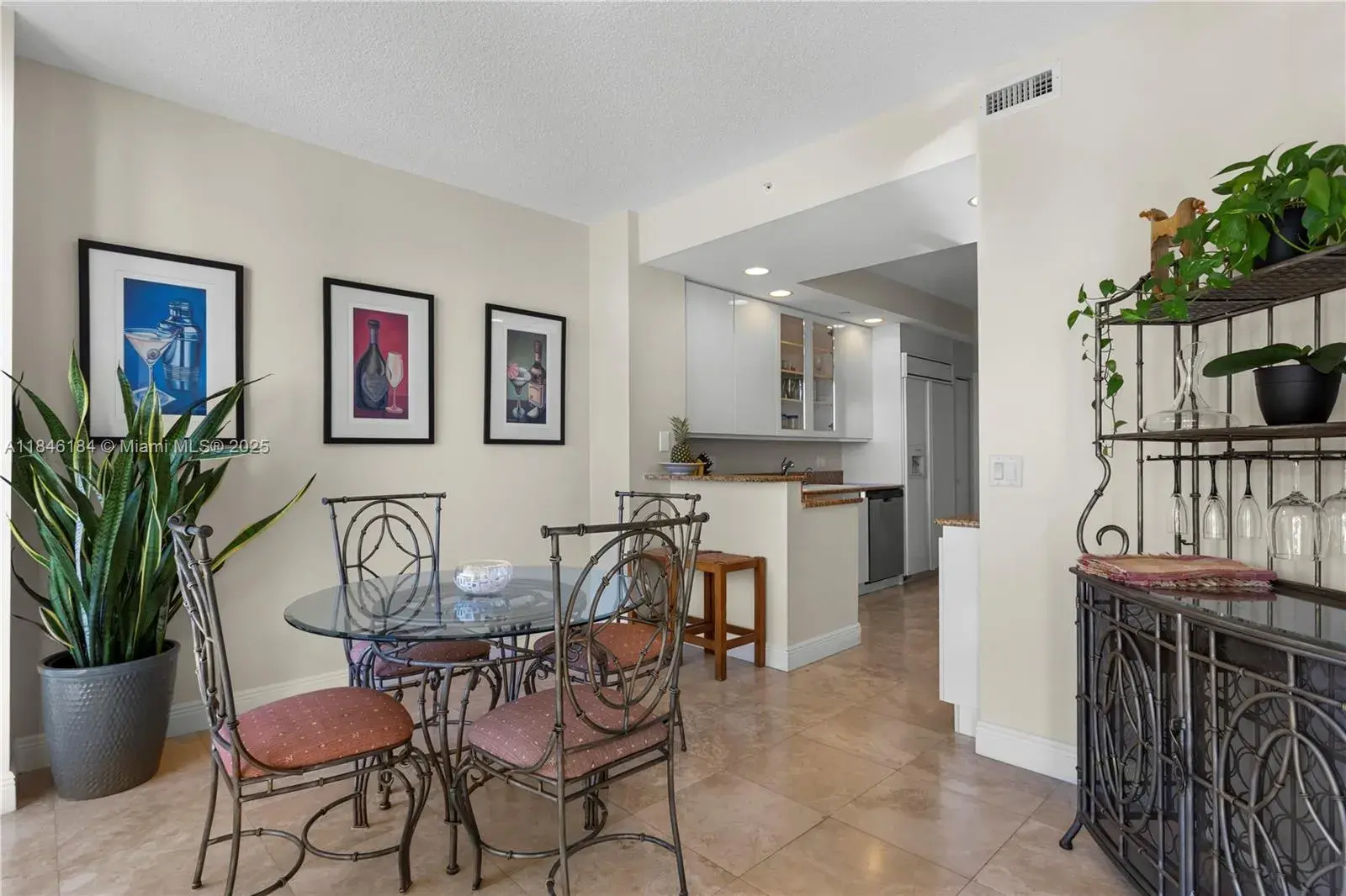 21050 Point Pl # 502, Aventura FL 33180