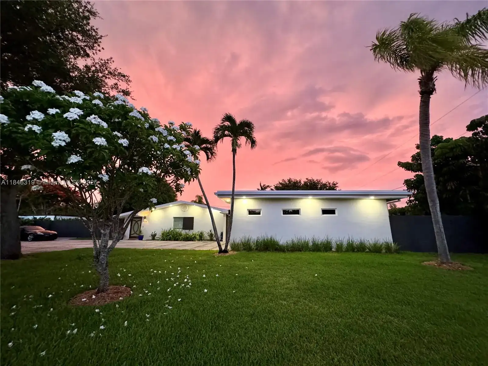 7425 SW 139th Ter, Palmetto Bay FL 33158 photo 4