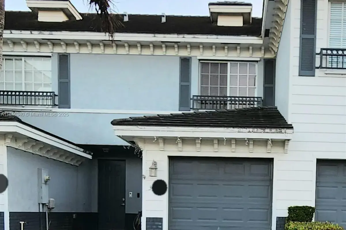 3518 NW 13th St, Lauderhill FL 33311