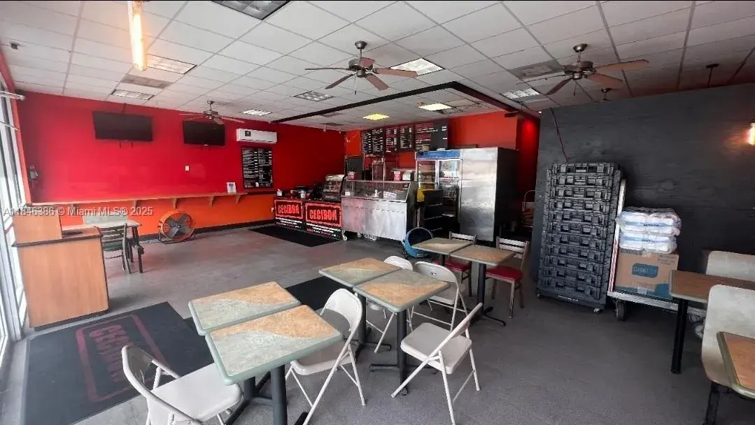 1 NW 54th St, Miami FL 33127