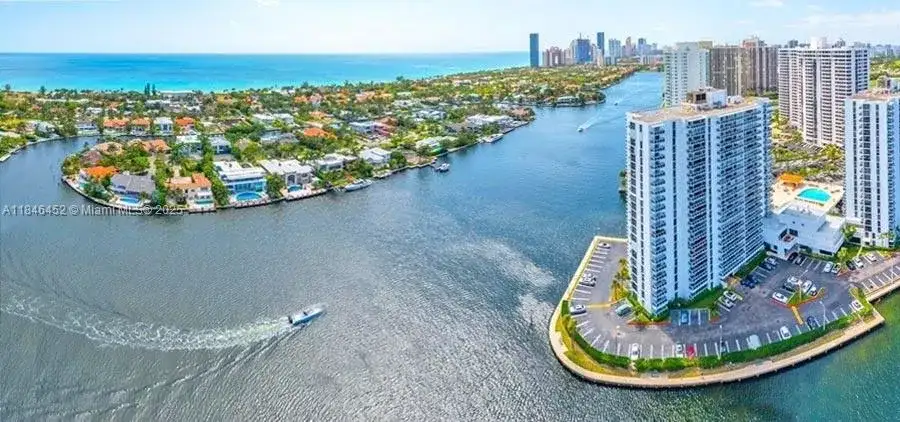 20515 E Country Club Dr # 1449, Aventura FL 33180 photo 2
