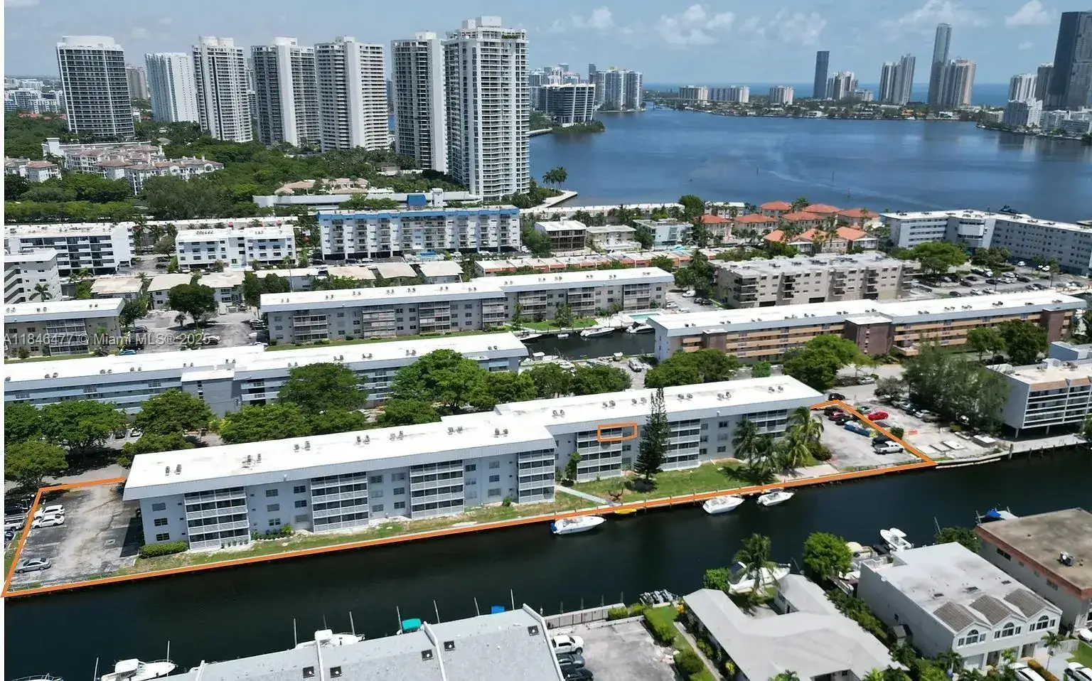 3750 NE 169th St # 408, North Miami Beach FL 33160