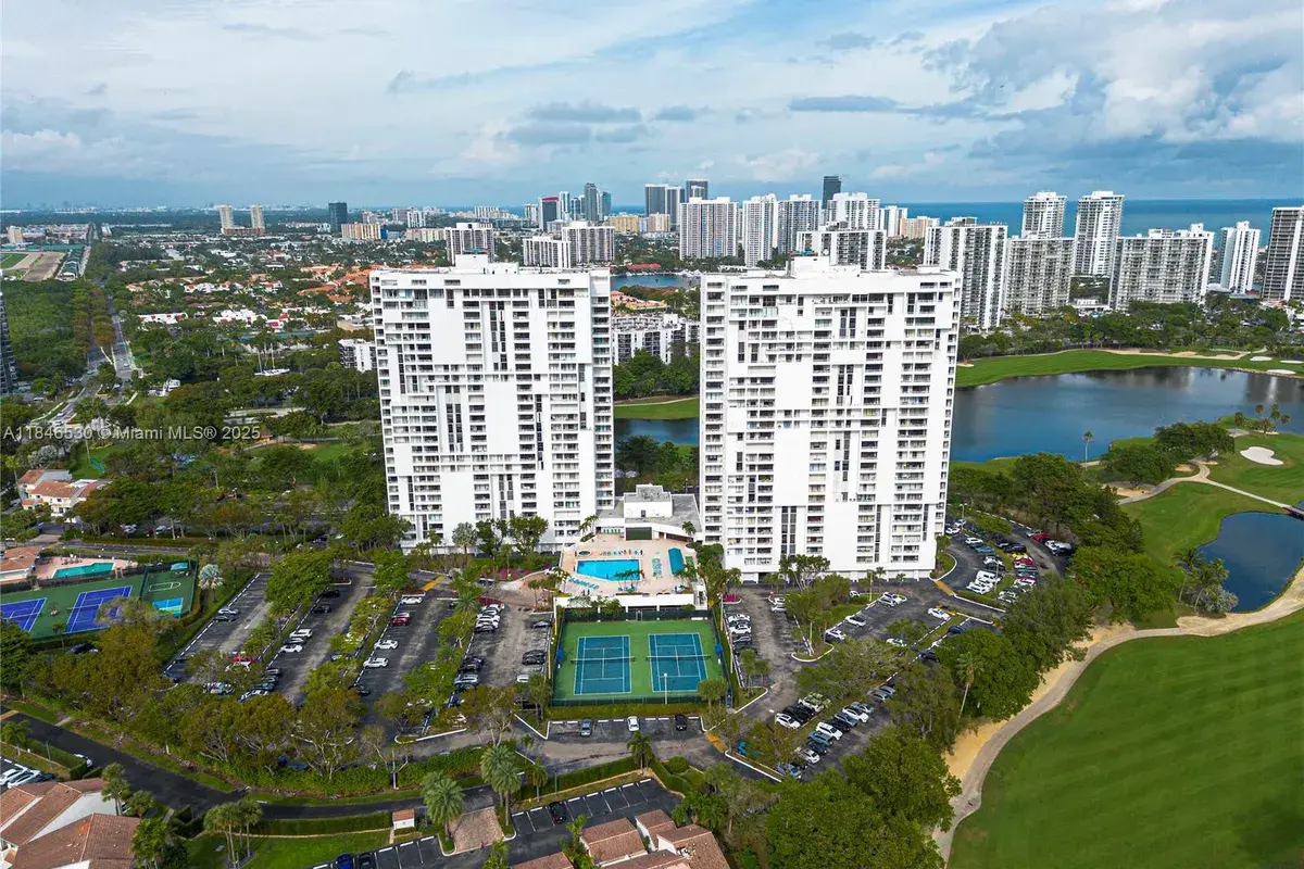 20225 NE 34th Ct # 818, Aventura FL 33180