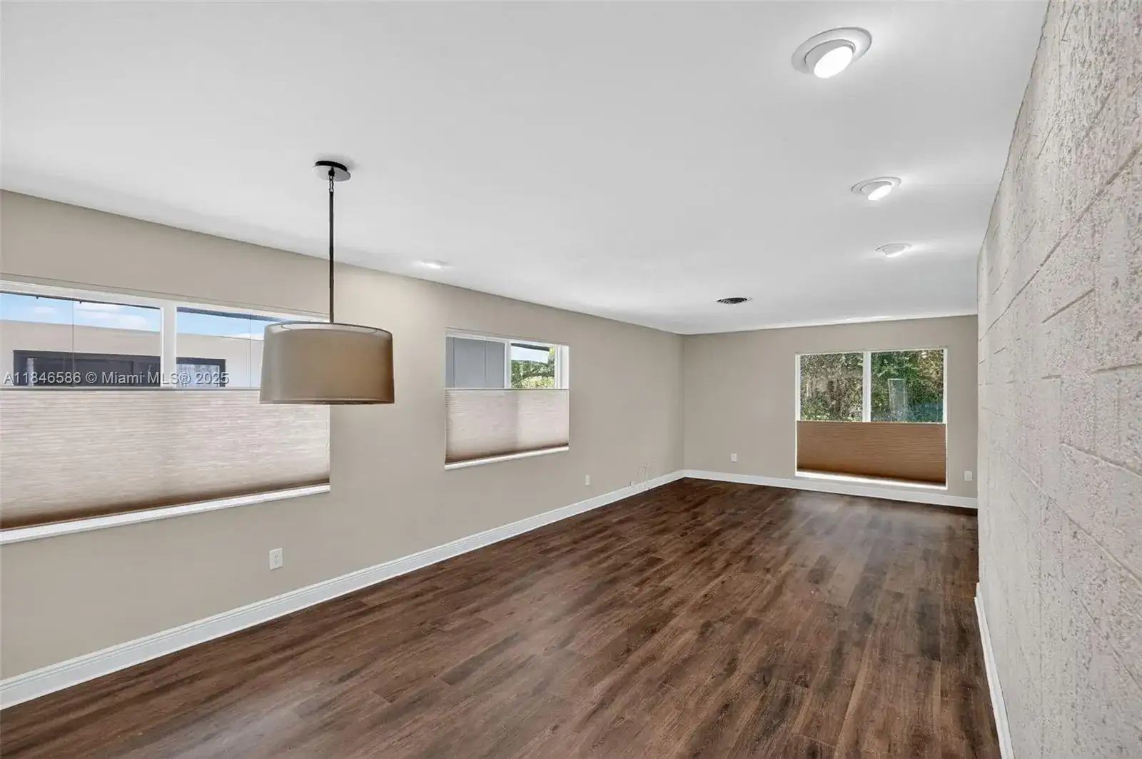 539 Menendez Ave # 539, Coral Gables FL 33146 photo 5
