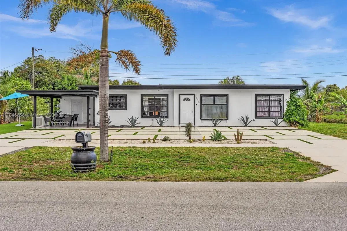 1930 NW 12th Ave, Fort Lauderdale FL 33311