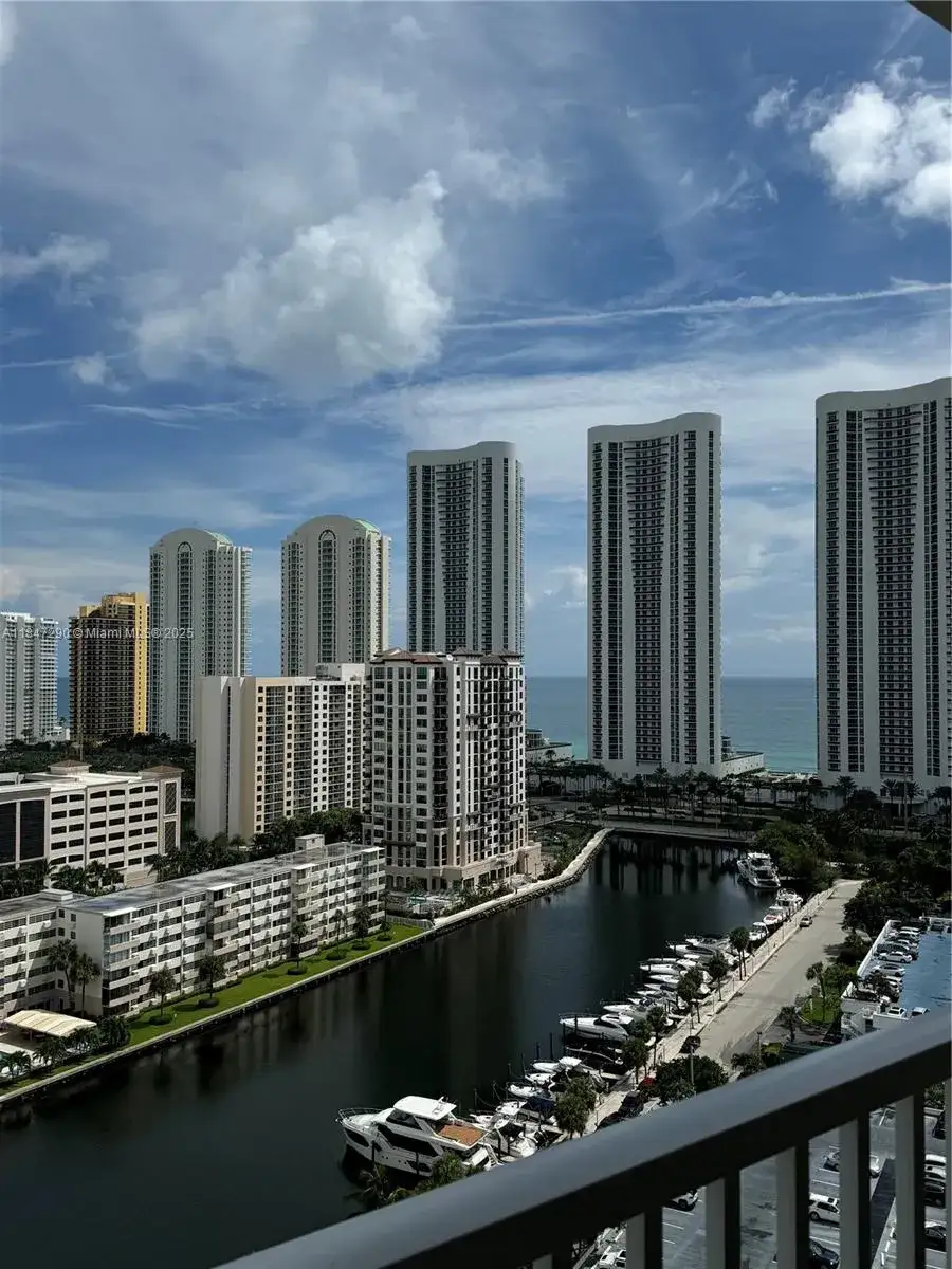 300 Bayview Dr # 1901, Sunny Isles Beach FL 33160