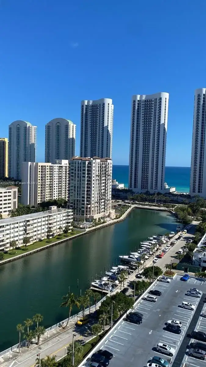 300 Bayview Dr # 1901, Sunny Isles Beach FL 33160 photo 3