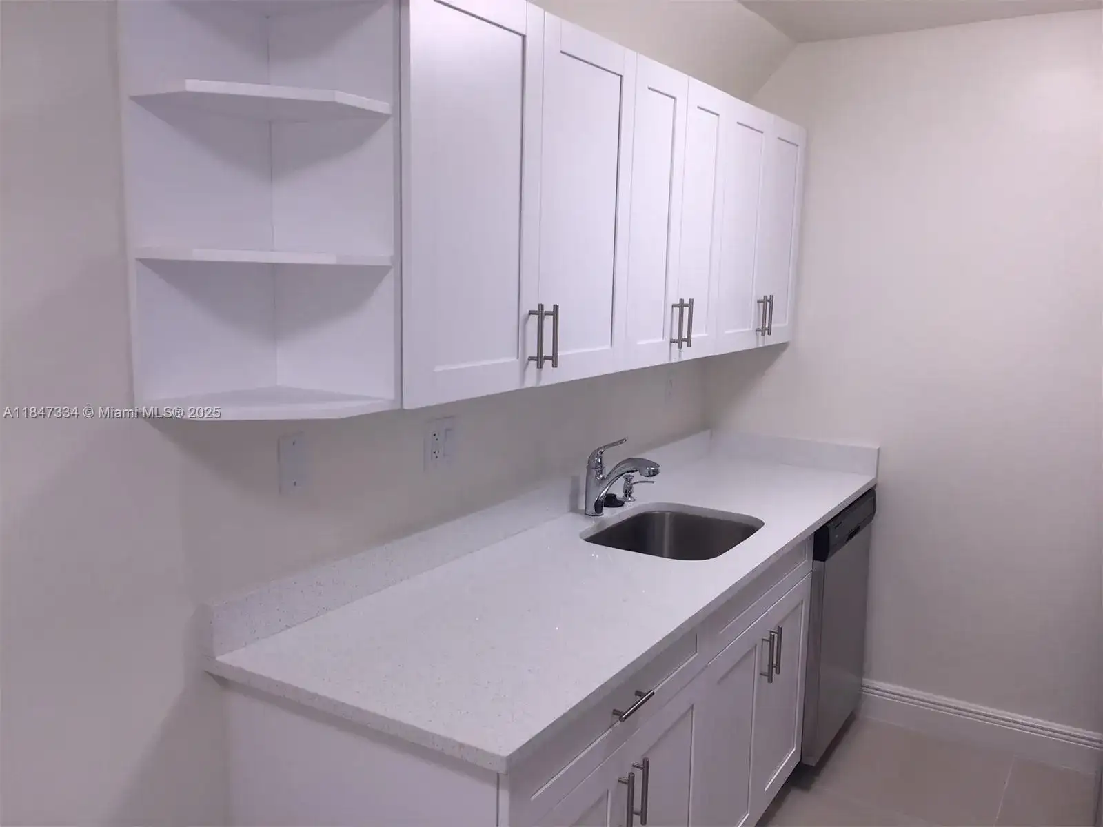 10740 N KENDALL DR # 14, Miami FL 33176 photo 3