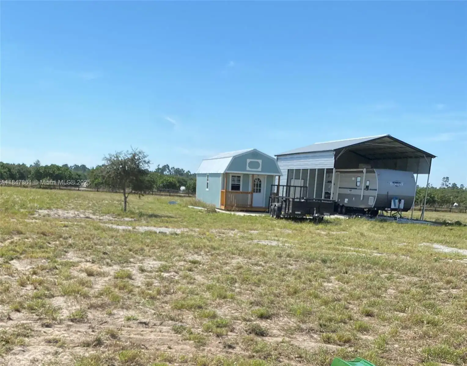 6000 Farmgirl Ave, Other City - In The State Of Florida FL 33960 photo 5