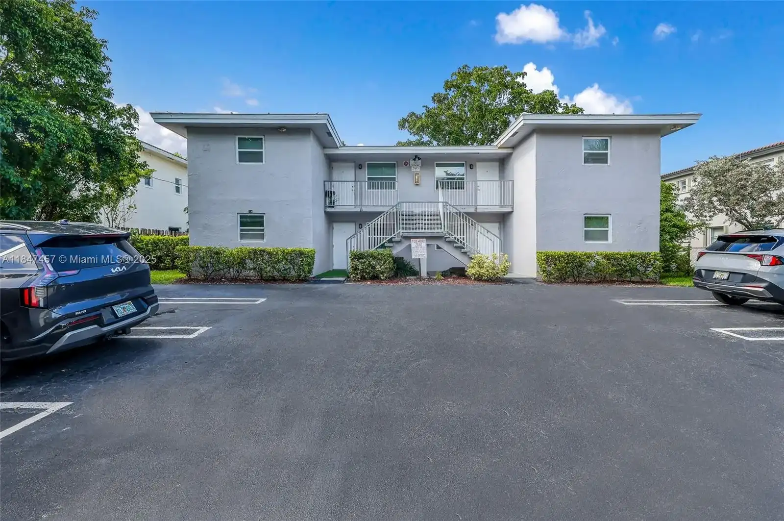 7921 NW 44th Ct # 2, Coral Springs FL 33065