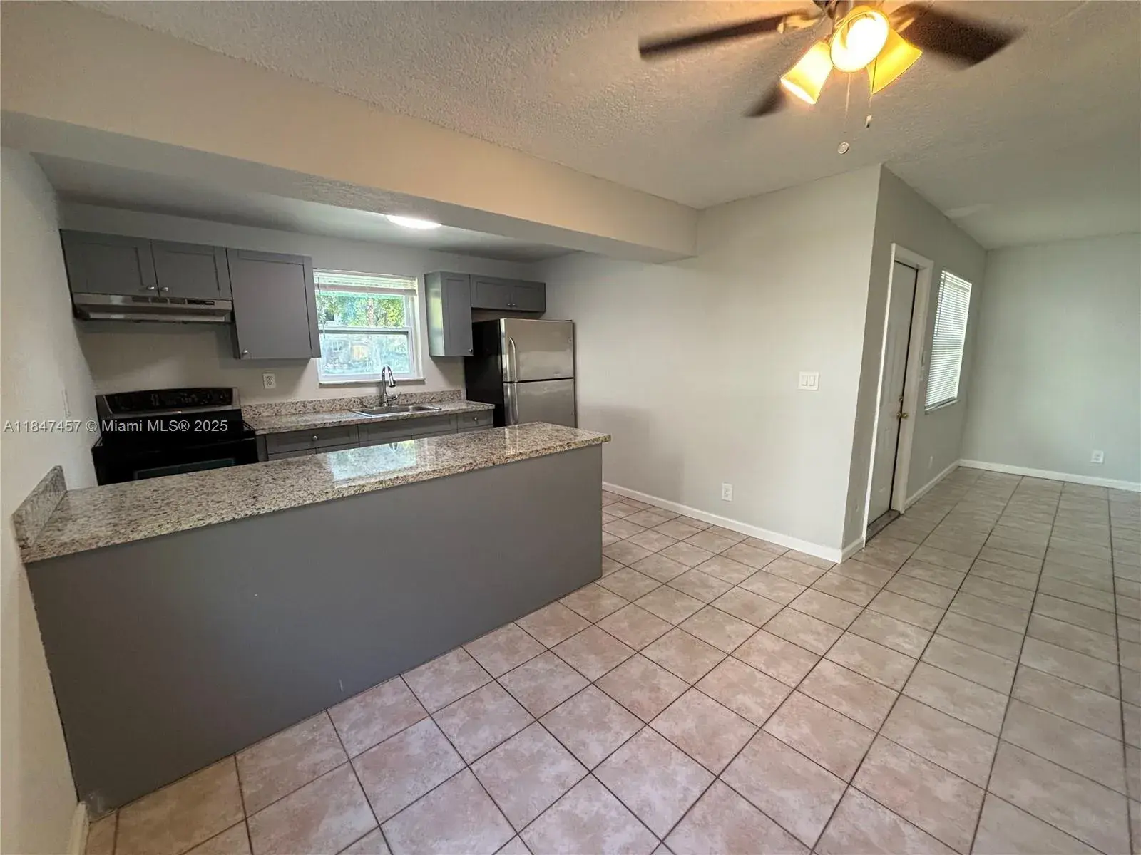 7921 NW 44th Ct # 2, Coral Springs FL 33065