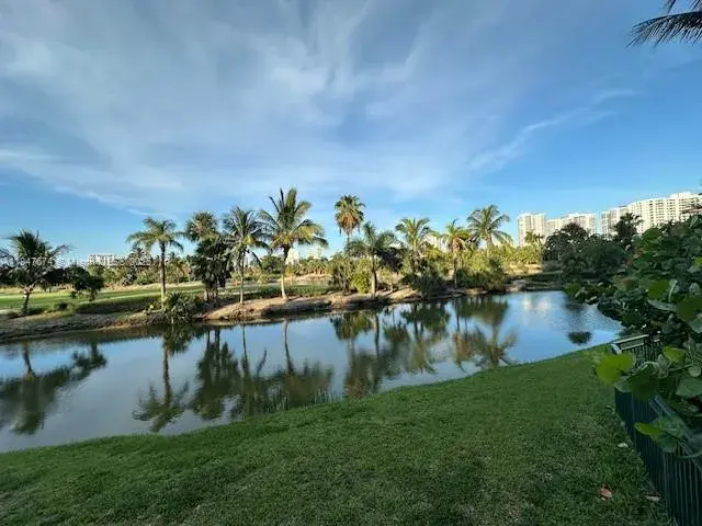 19501 W Country Club Dr # 1712, Aventura FL 33180