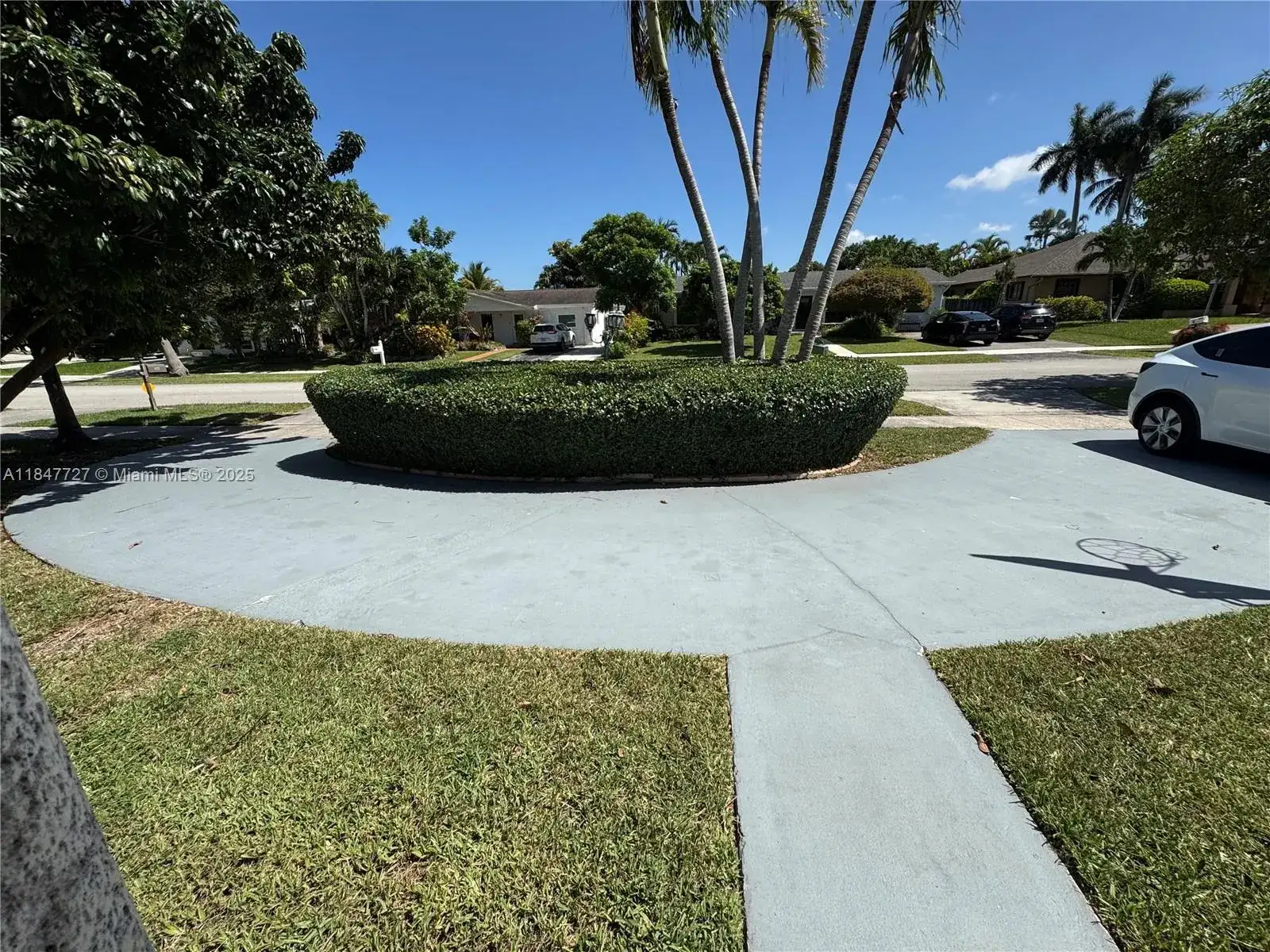 9131 SW 178th Ter, Palmetto Bay FL 33157 photo 2