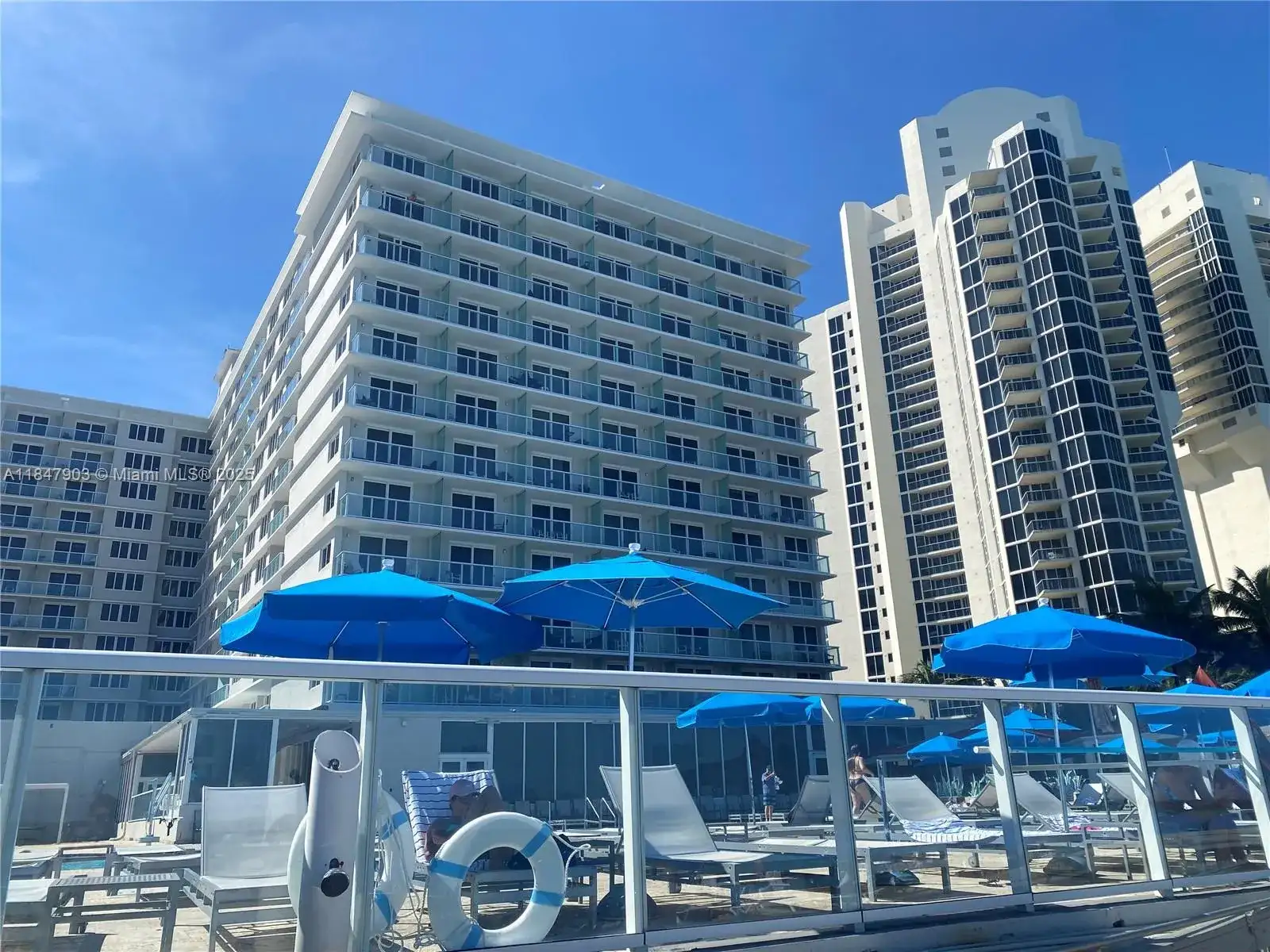 19201 Collins Ave # 733, Sunny Isles Beach FL 33160 photo 3