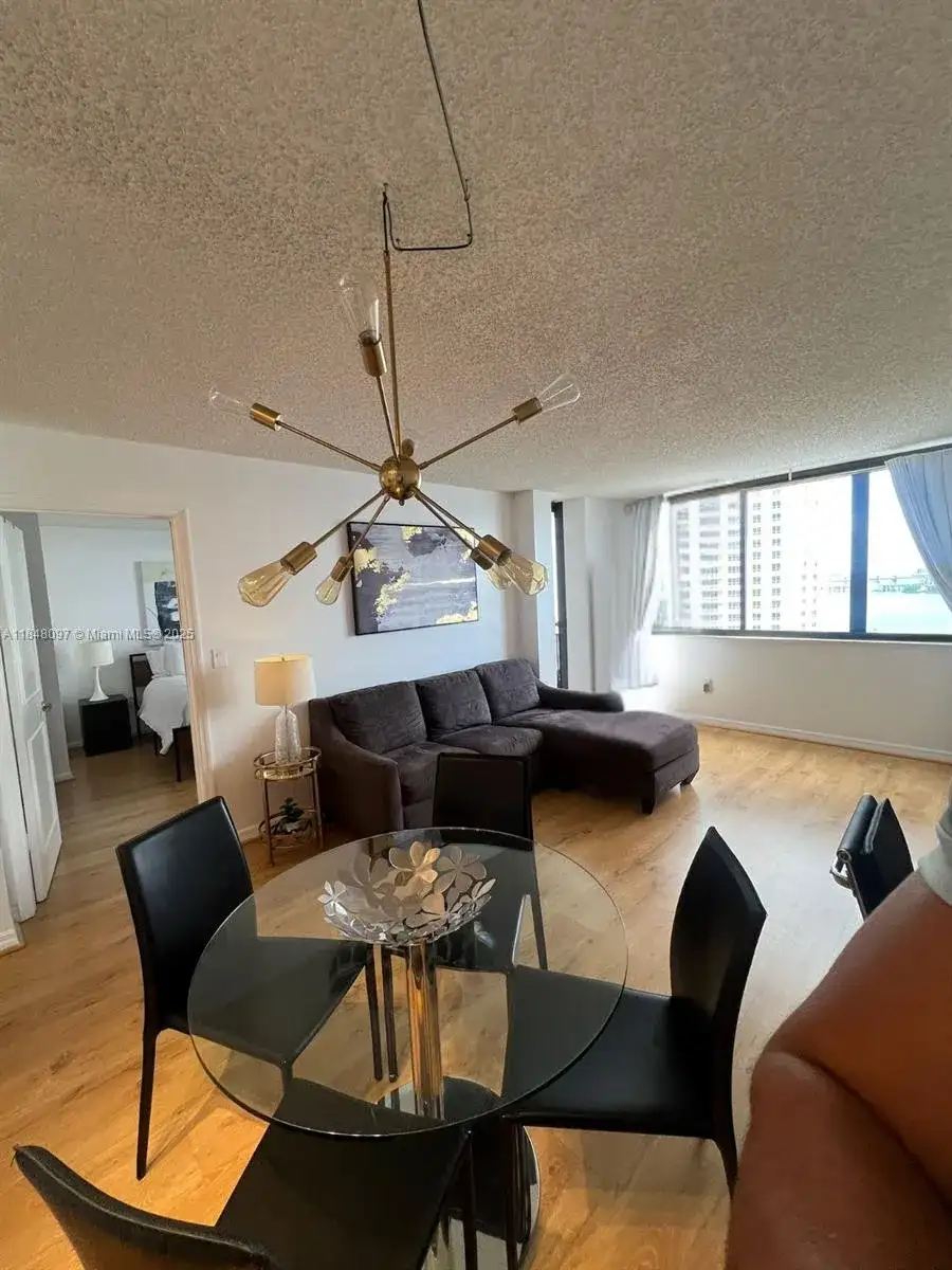 540 Brickell Key Dr # 1524, Miami FL 33131 photo 2
