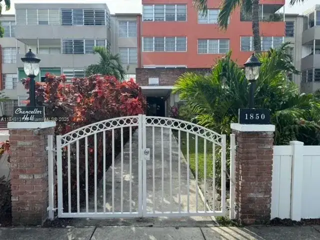 1850 NE 169th St # 308, North Miami Beach FL 33162 photo 2