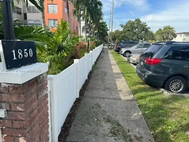 1850 NE 169th St # 308, North Miami Beach FL 33162 photo 4