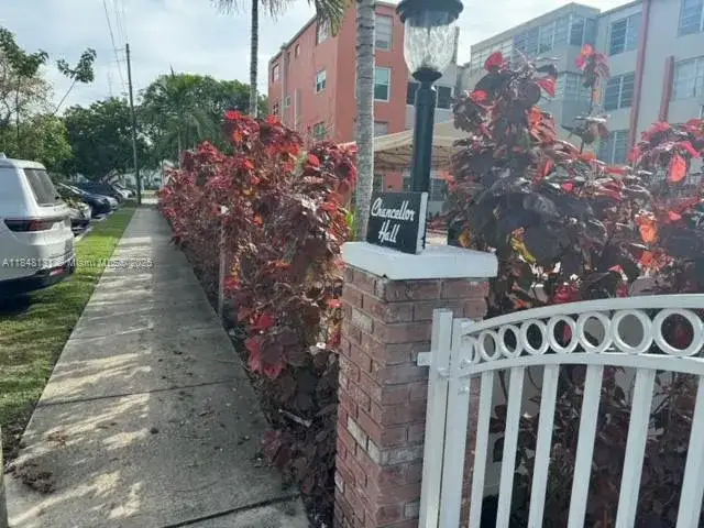 1850 NE 169th St # 308, North Miami Beach FL 33162 photo 5