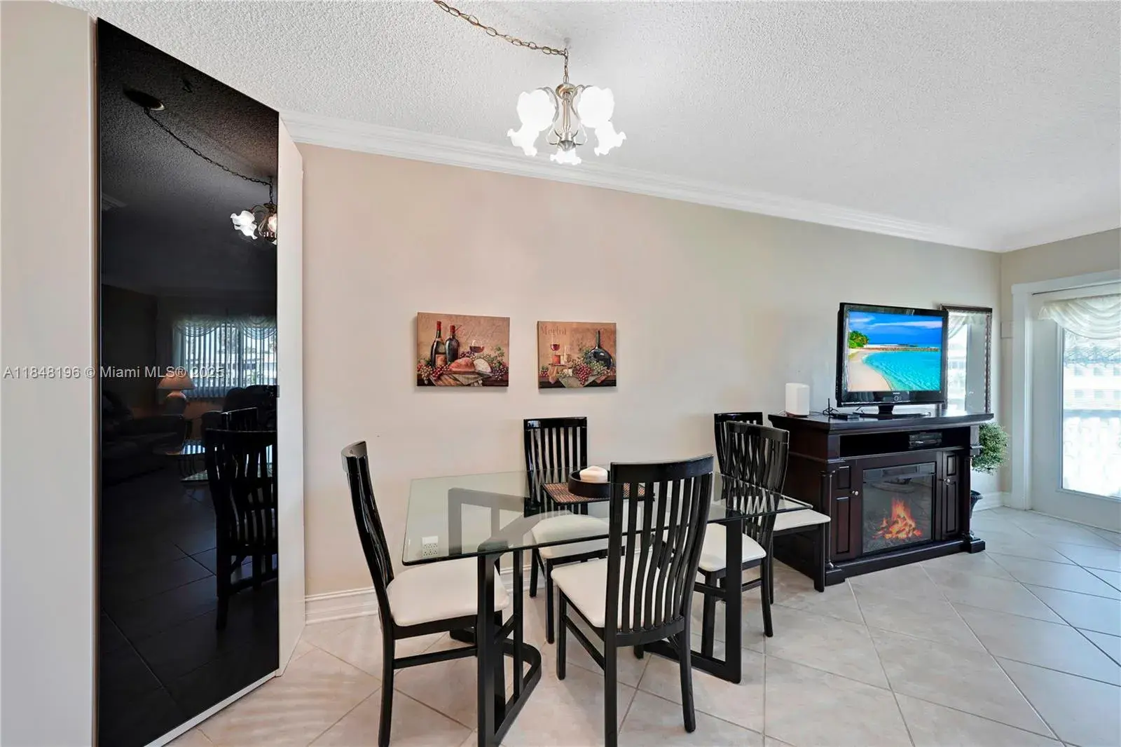 900 Atlantic Shores Blvd # 215, Hallandale Beach FL 33009