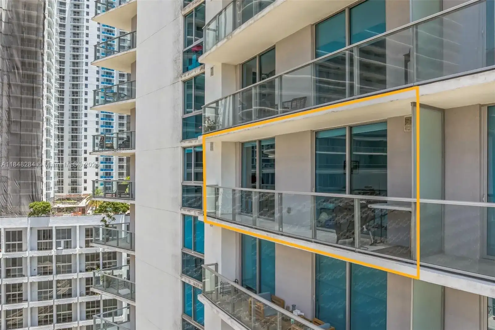 1100 S Miami Ave # 1609, Miami FL 33130 photo 2