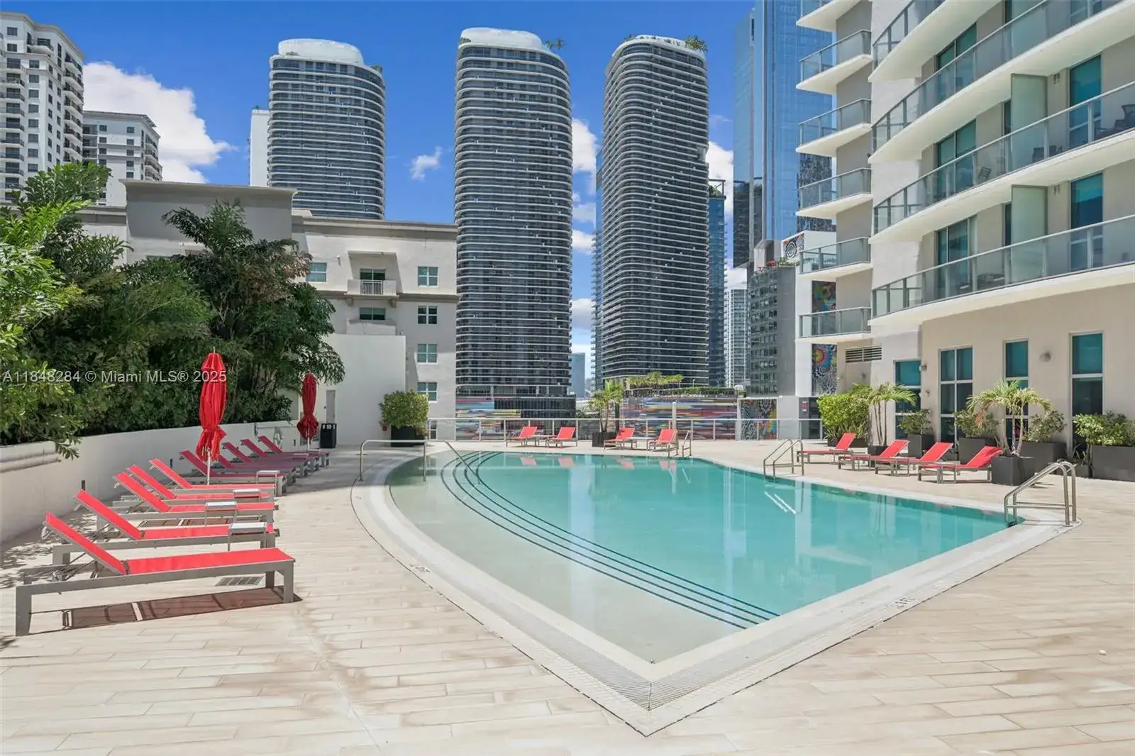1100 S Miami Ave # 1609, Miami FL 33130 photo 3