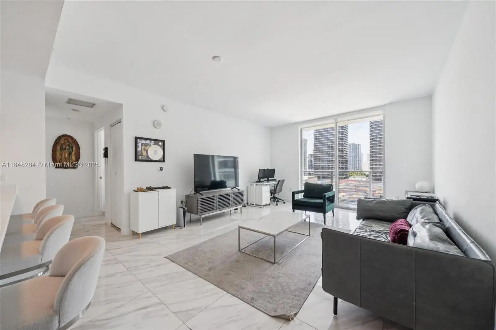 1100 S Miami Ave # 1609, Miami FL 33130 photo 5