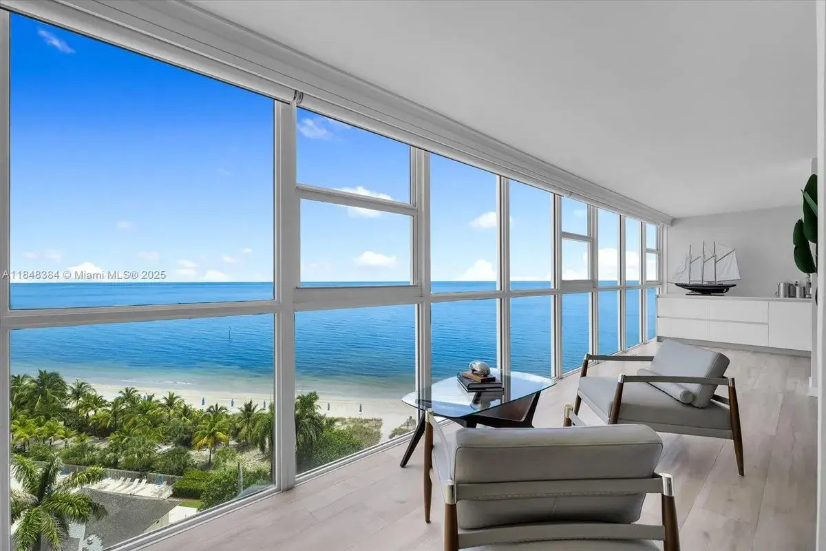 600 Grapetree Dr, Key Biscayne FL 33149