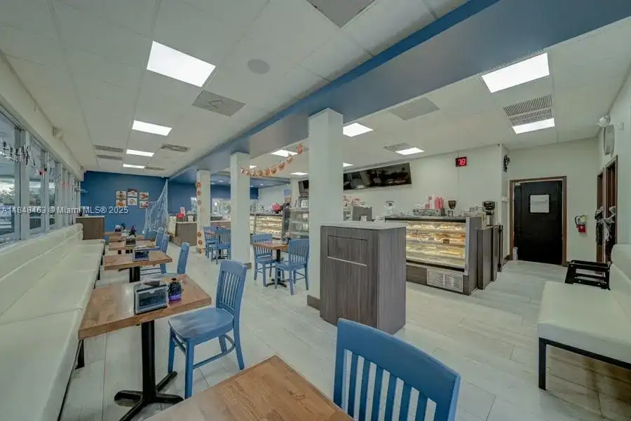 Bakery / Restaurant For Sale On Dixie HWY, Miami FL 33157 photo 2