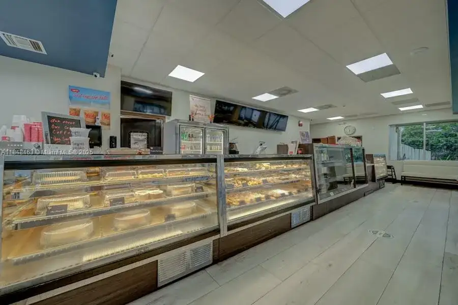 Bakery / Restaurant For Sale On Dixie HWY, Miami FL 33157 photo 5