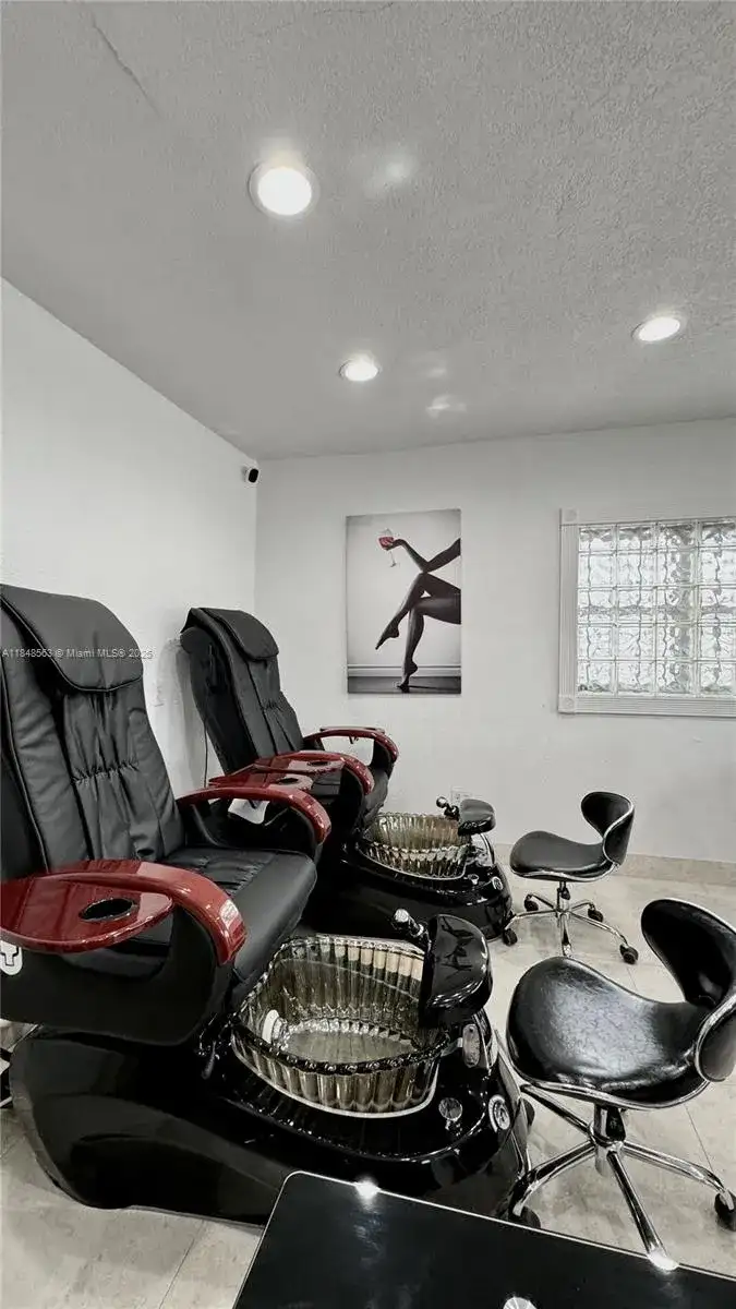 Coral Gables SW Bird Road, Miami FL 33155 photo 3