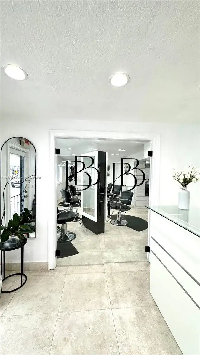 Coral Gables SW Bird Road, Miami FL 33155 photo 4