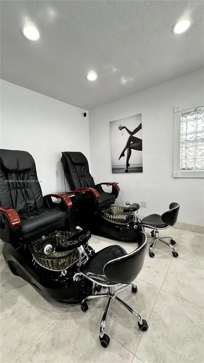 Coral Gables SW Bird Road, Miami FL 33155 photo 5