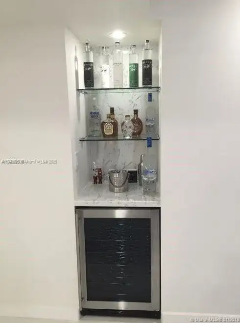 5701 Collins Ave # 1008, Miami Beach FL 33140 photo 5