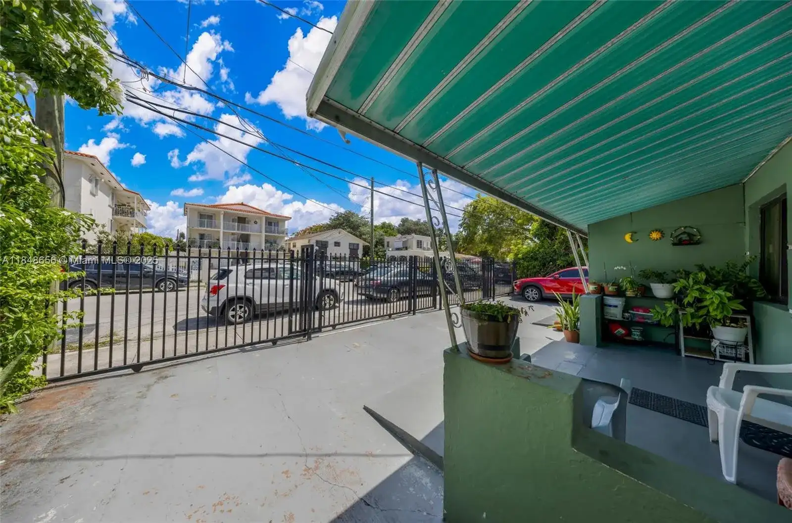1858 SW 5th St, Miami FL 33135 photo 4