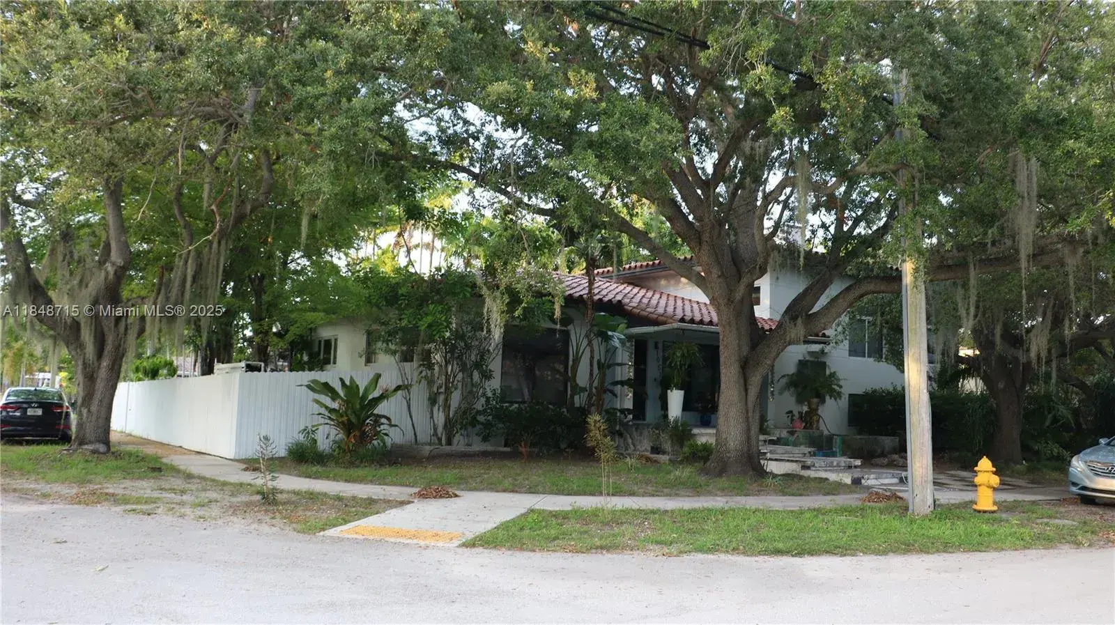 1051 NE 86th St, Miami FL 33138