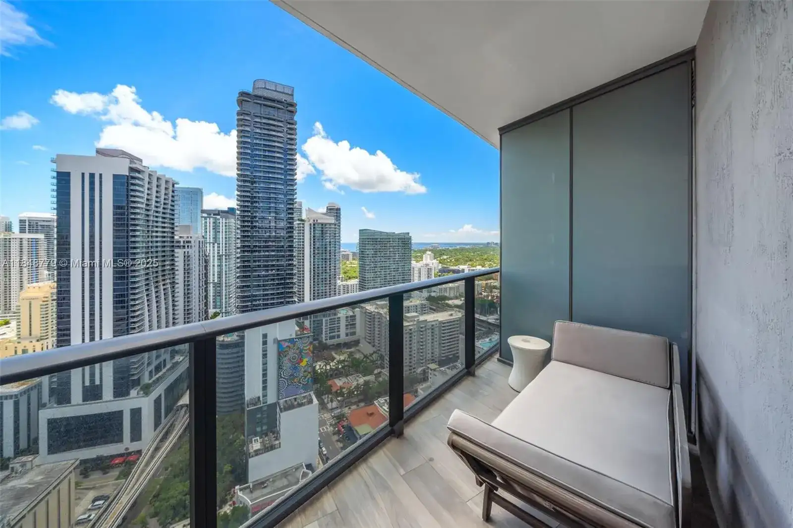 801 S Miami Ave # 3504, Miami FL 33130 photo 4