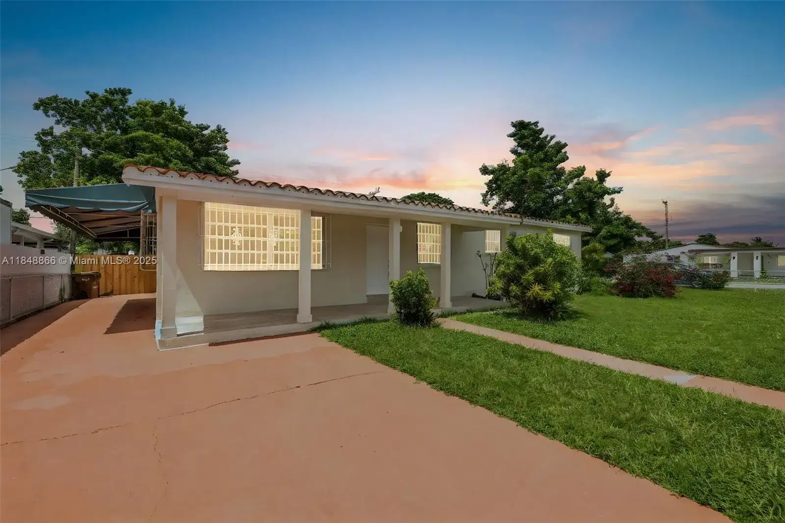 3400 W 13th Ave, Hialeah FL 33012 photo 3