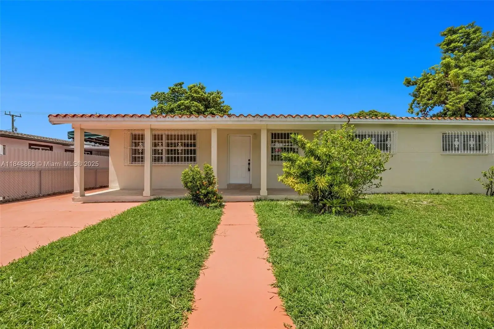 3400 W 13th Ave, Hialeah FL 33012 photo 5